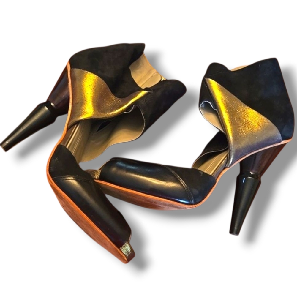 Finsk Black Gold Open Toe Unique Heels